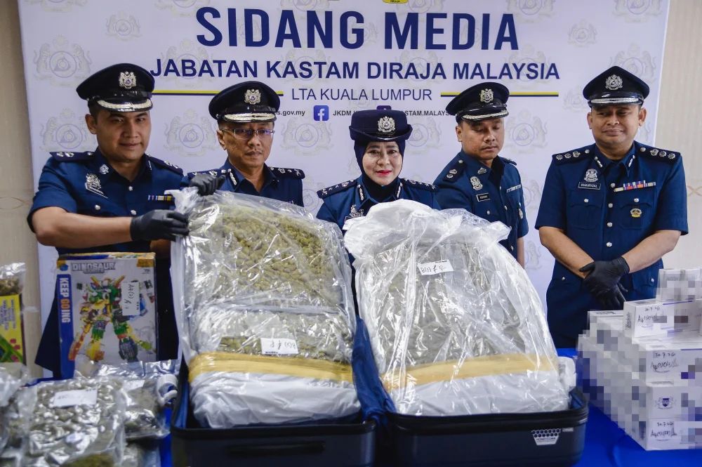 a2s-klia-cannabis-photo-1