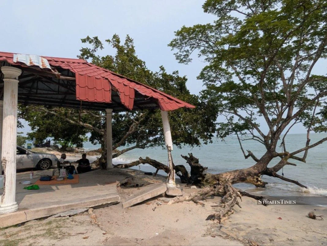 a2s-tanjung-erosion-photo-nst