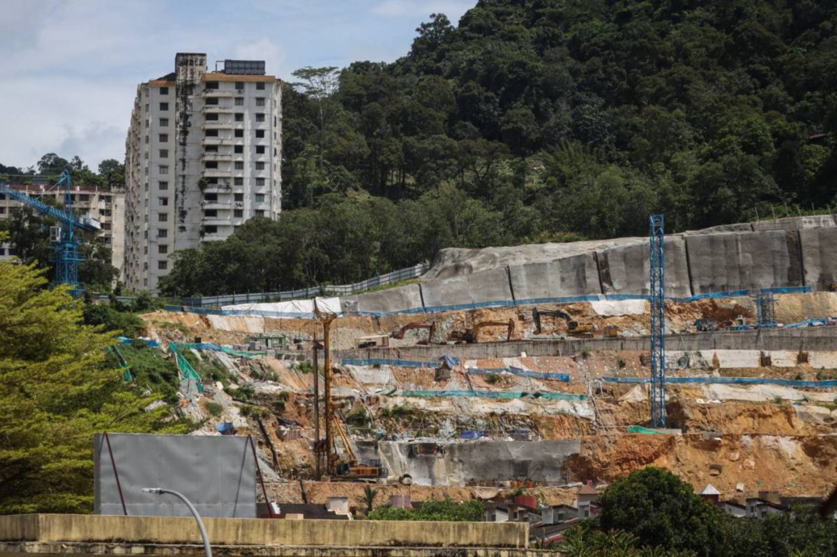Residents Recall Green Hills Before Development Reshaped Taman Seri Rambai